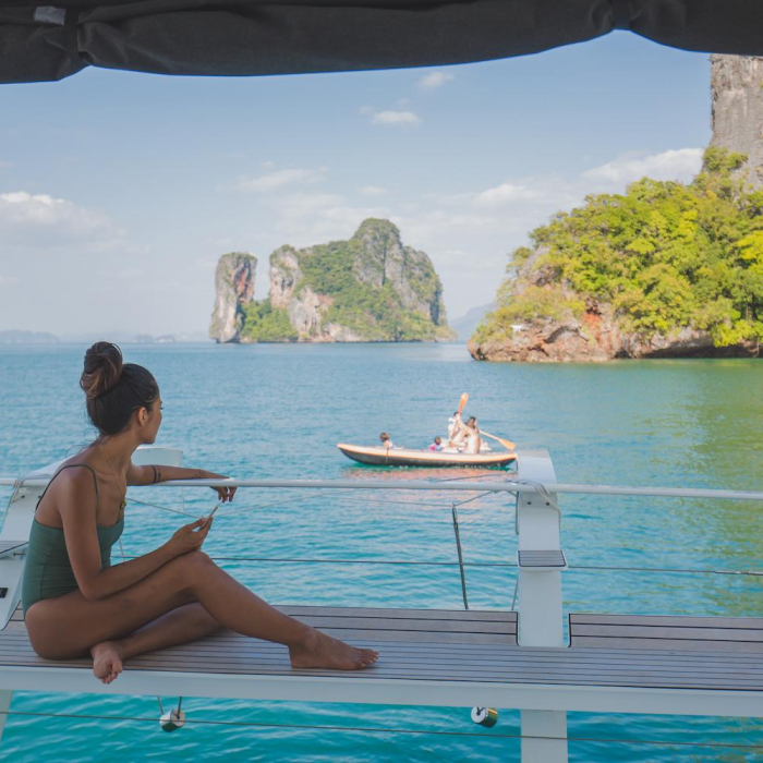 Blue Moon | Lagoon 52F photo 24