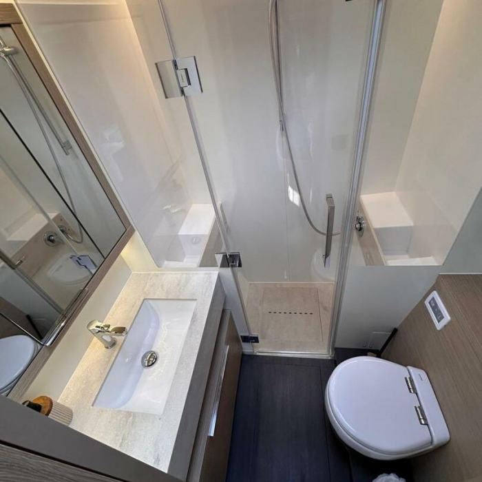 MAUI (GND) | Lagoon 55 photo 32