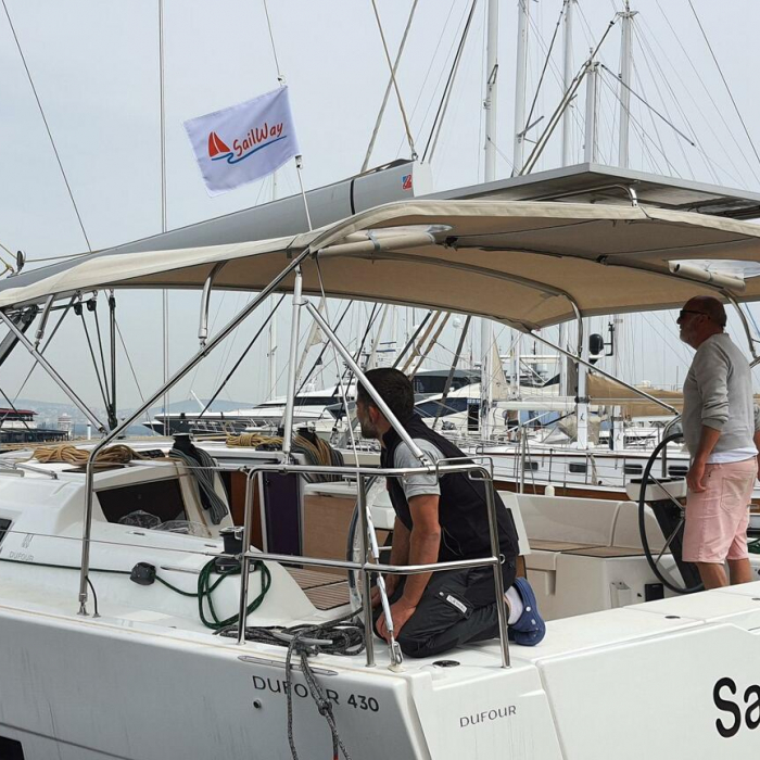 Sandra | Dufour 430 Grand Large photo 2