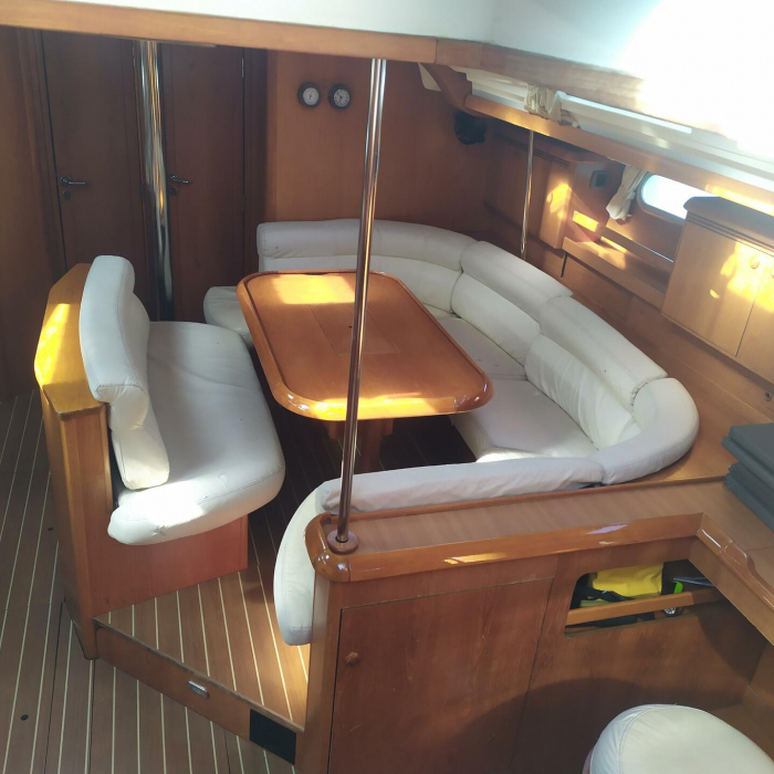 Lito | Sun Odyssey 49 photo 2