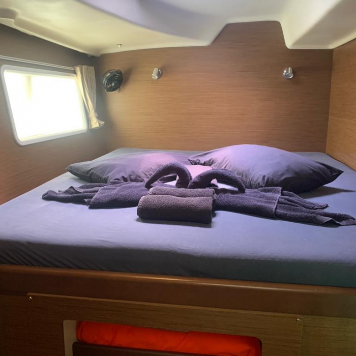 Pampero | Lagoon 380 photo 21