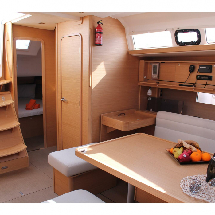 Neptune Planet | Dufour 460 photo 9