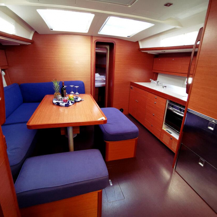 Sea Splash | Dufour 460 GL photo 10