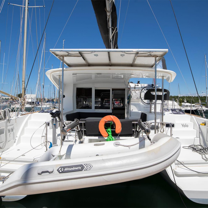 Yolo | Lagoon 40 photo 21