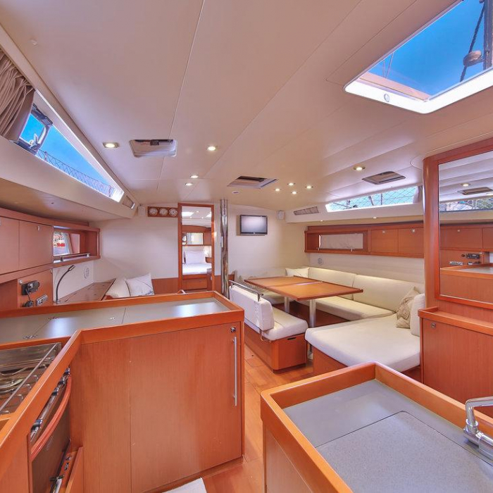 Tundra | Oceanis 48 photo 24