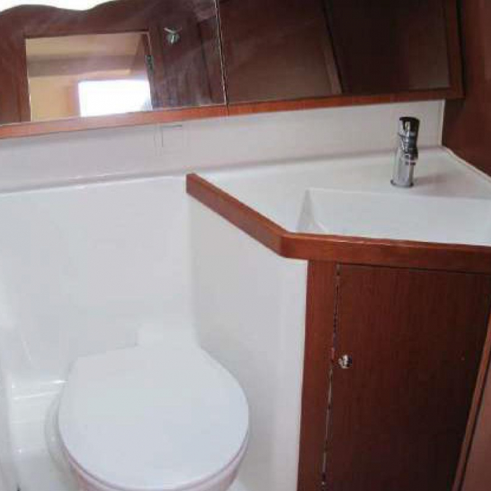 Economy | Oceanis 41.1 photo 16