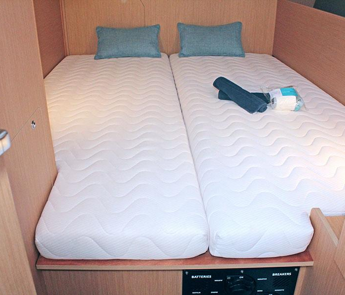 Freedom | Oceanis 38.1 photo 18