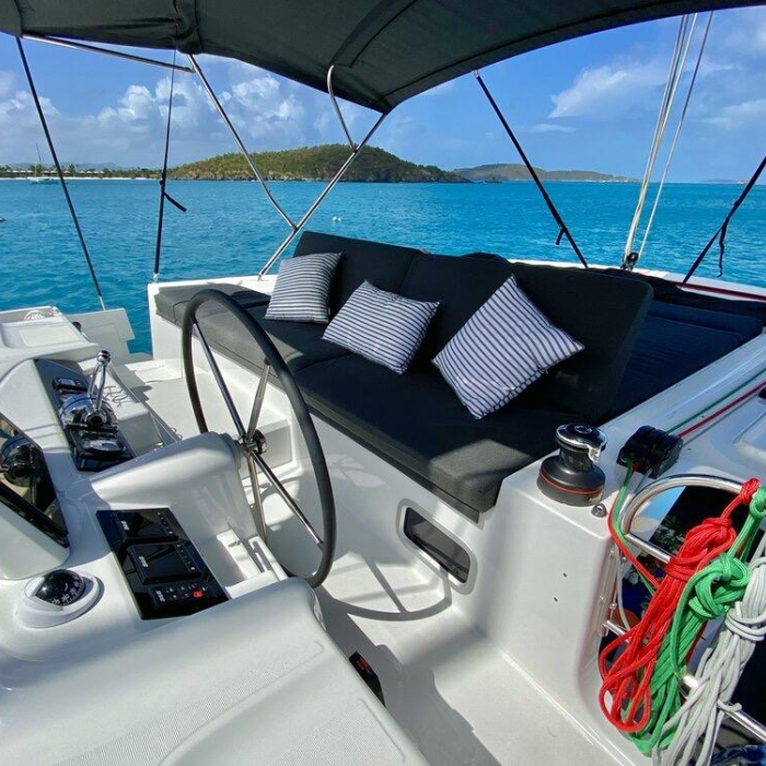 Maryna | Lagoon 46 photo 30