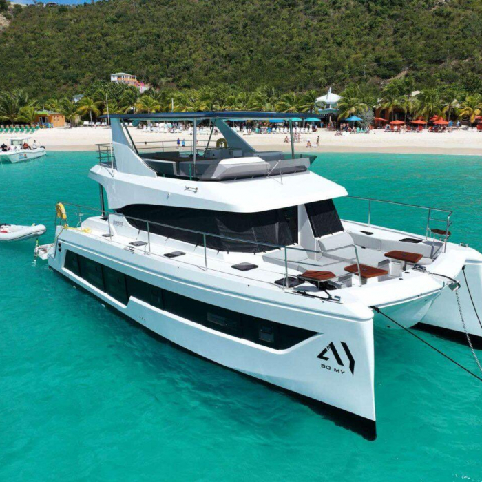 Yachti By Nature | Aventura 50 photo 2