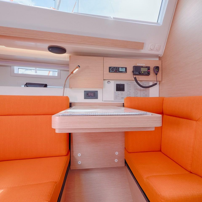 Happy | Elan Impression 40 photo 15