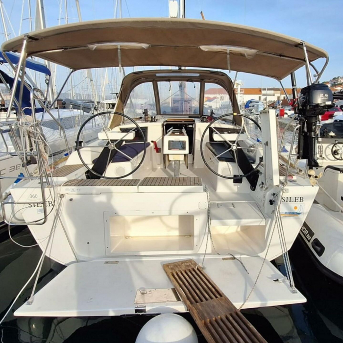 Sileb | Dufour 360 GL photo 8