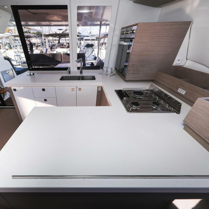 Macho | Fountaine Pajot Astrea 42 Quatuor photo 48