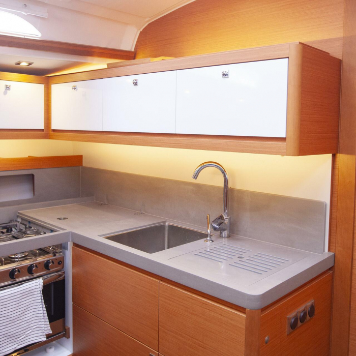 Sarpico | Dufour 470 photo 10