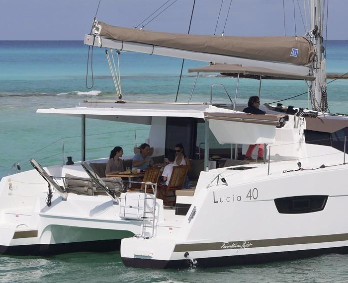 Eluchil | Fountaine Pajot LUCIA 40 photo 3