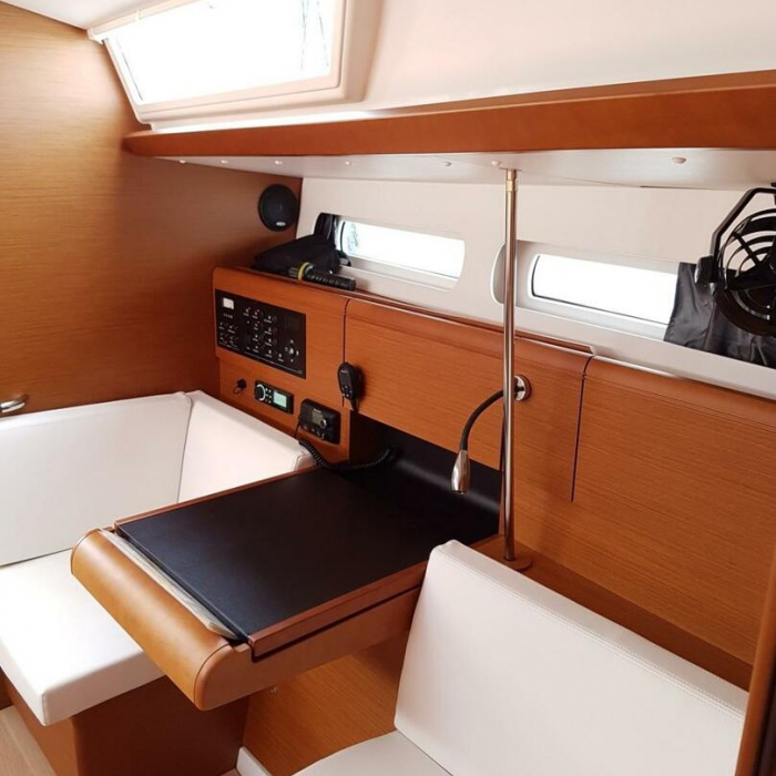 Jazz | Sun Odyssey 419 photo 10