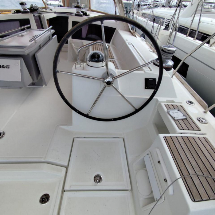 Desroches | Oceanis 48 photo 4