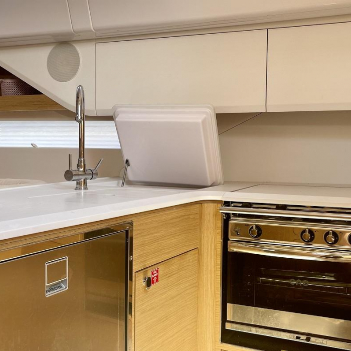 Black Panther | Elan E6 Performance photo 14