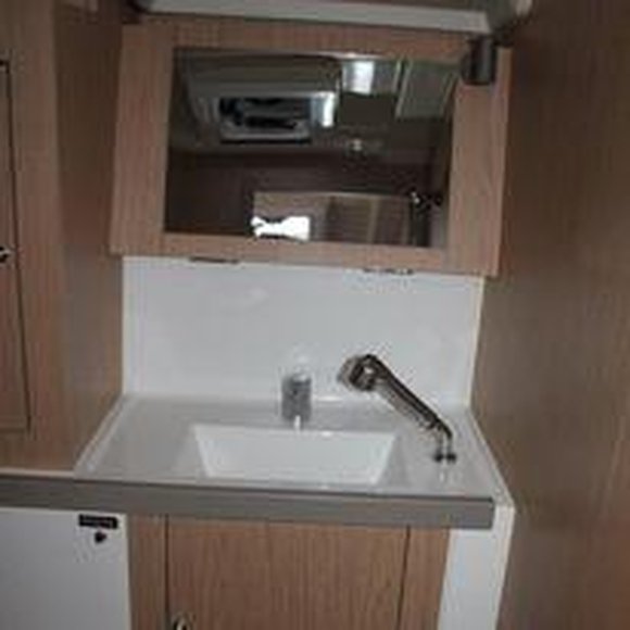 Nina | Oceanis 41.1 photo 18