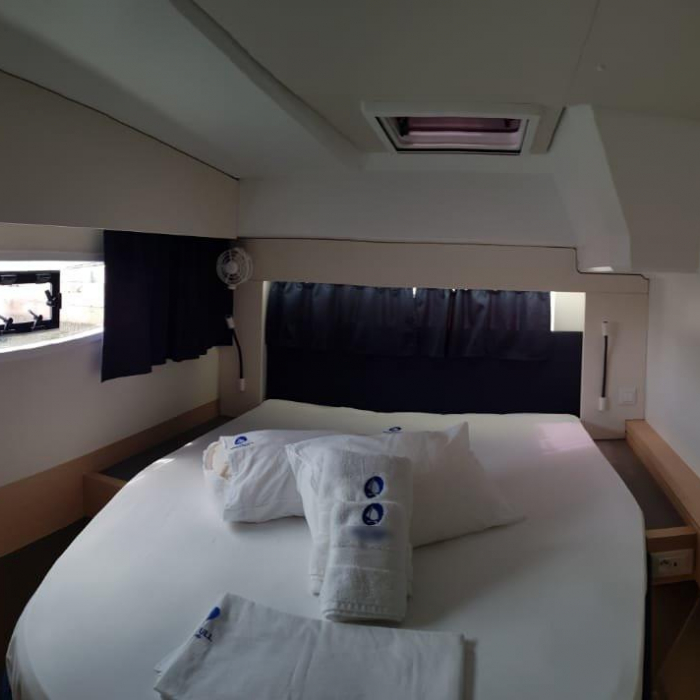 Wild Baleine | Fountaine Pajot Astrea 42 photo 8