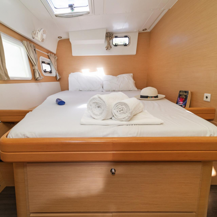 Silverstar II | Lagoon 421 A/C - GEN photo 14