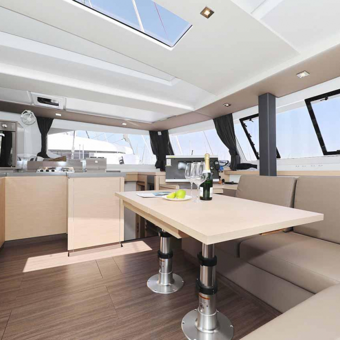 Bella V | Fountaine Pajot Astrea 42 photo 19