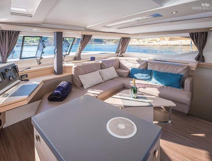 Aurora 381 | Saona 47 photo 10