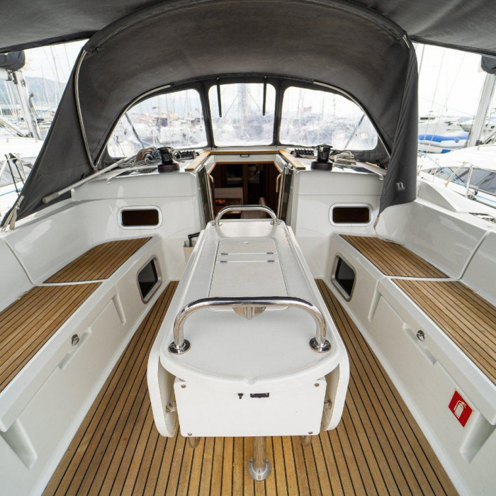 Ciao Bao | Sun Odyssey 519 photo 20