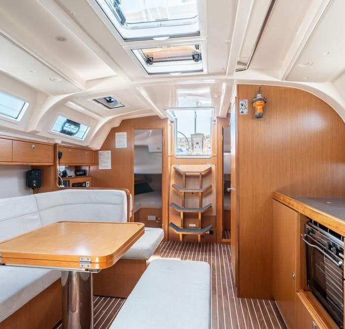 Alkyoni | Bavaria 41 Cruiser photo 8