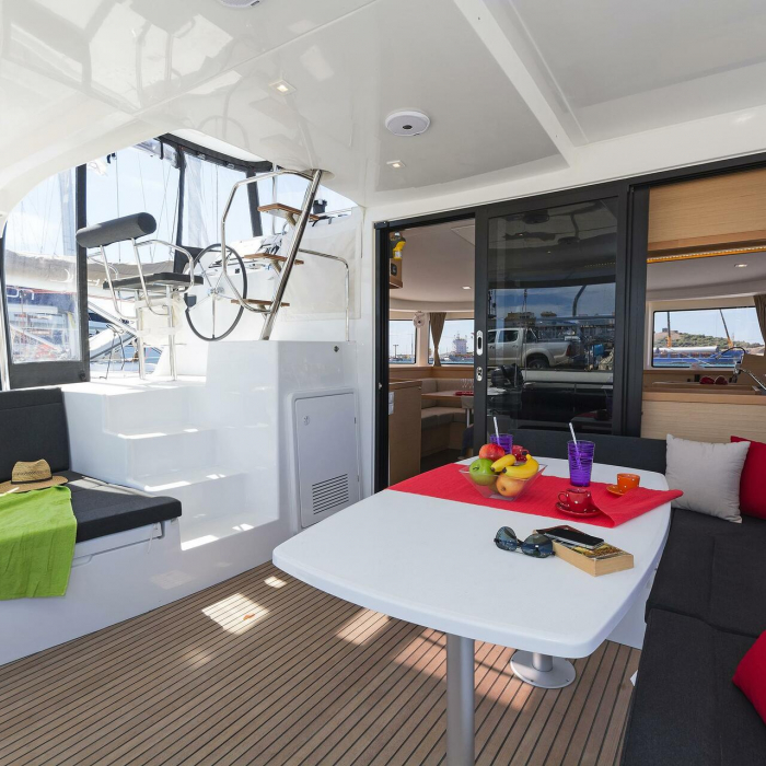 Breeze | Lagoon 42 A/C & GEN & WM photo 18