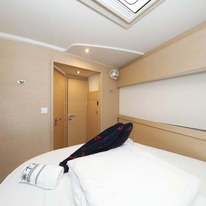 Crazy Diamond | Fountaine Pajot Astrea 42 photo 14