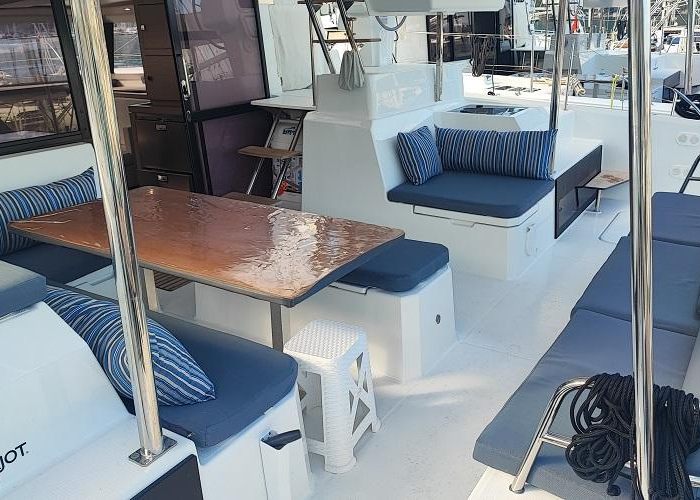 Gloria | Astrea 42 photo 12