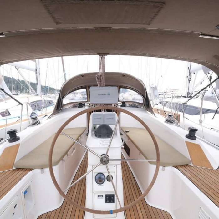Nemo-1 | Bavaria 33 Cruiser photo 8