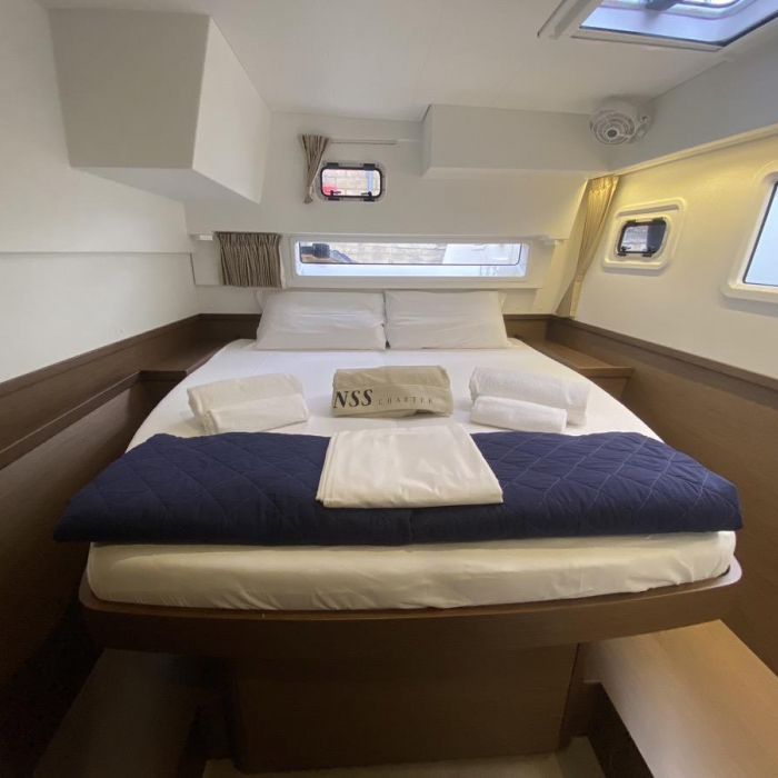 Blue Eyes | Lagoon 42 photo 21