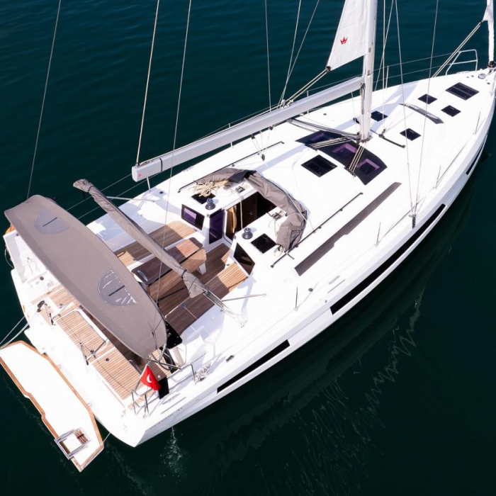 LOS ANGELES | Dufour 41 photo 1