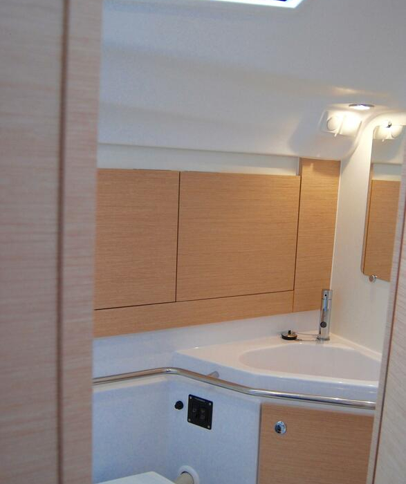 Betelgeuse (Electric Heads, Inverter) | Elan Impression 45 photo 12