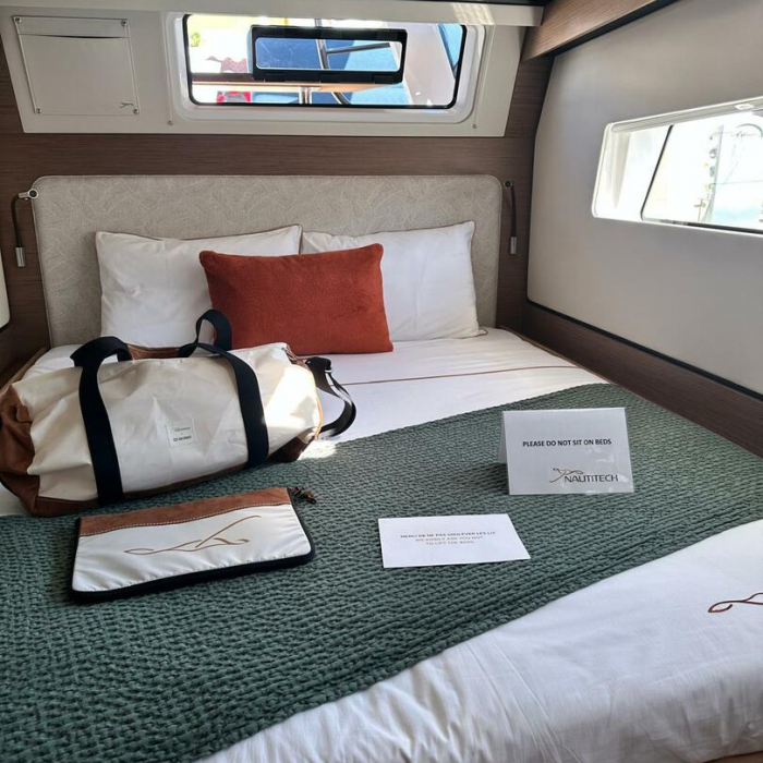 Luna | Nautitech 48 Open photo 3