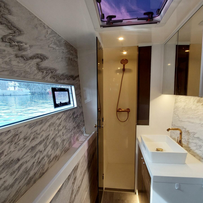 Orange | Luna 47 Power photo 24