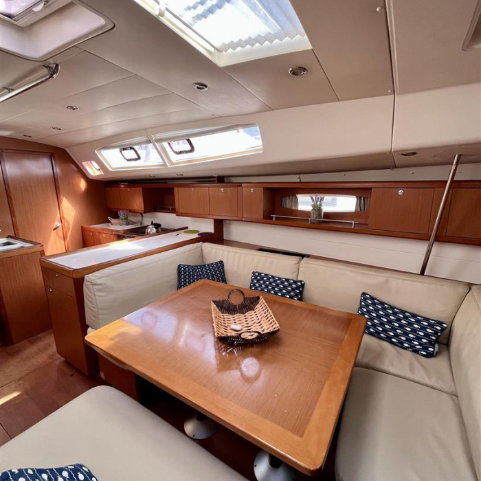 Maistra | Oceanis 54 photo 11