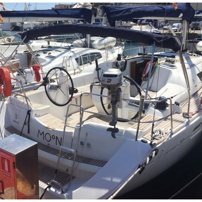 MOoN | Sun Odyssey 39i photo 3