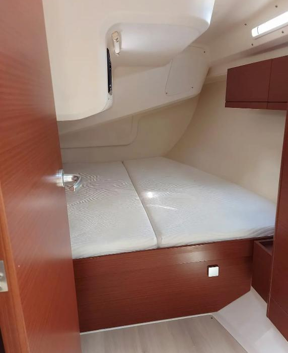 Pasithea | Hanse 418 photo 2