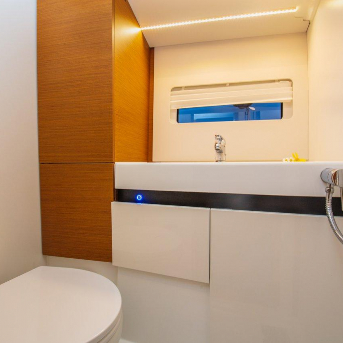 Oracle | Sun Odyssey 490 photo 36