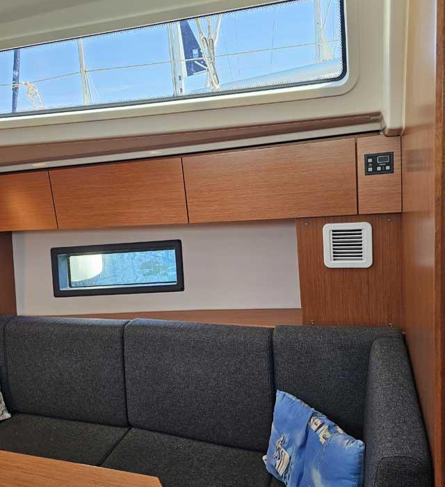 Danny | Bavaria C38 photo 4