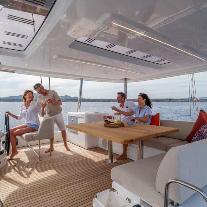 LUZ DEL MAR | Lagoon 55 photo 7