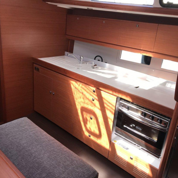 Ane | Dufour 460 GL photo 13