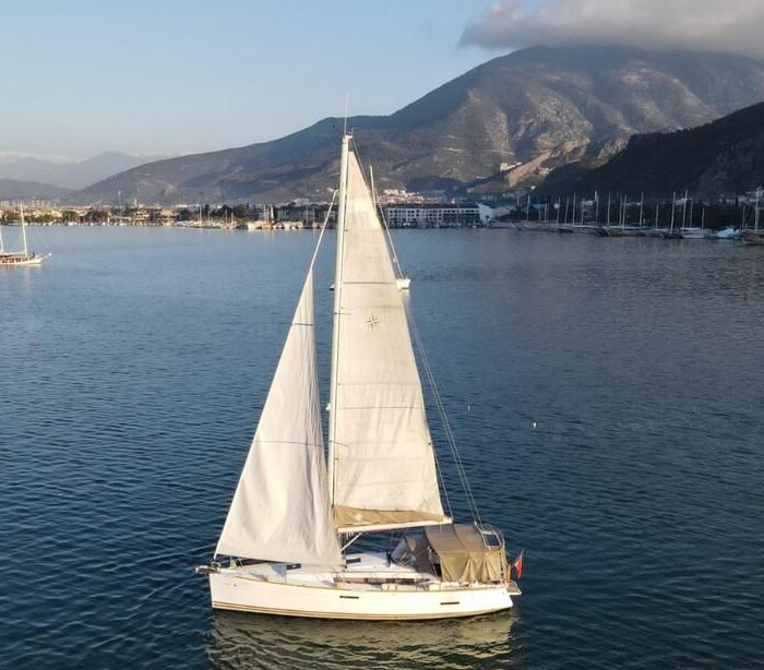 Mitis | Sun Odyssey 379 photo 1