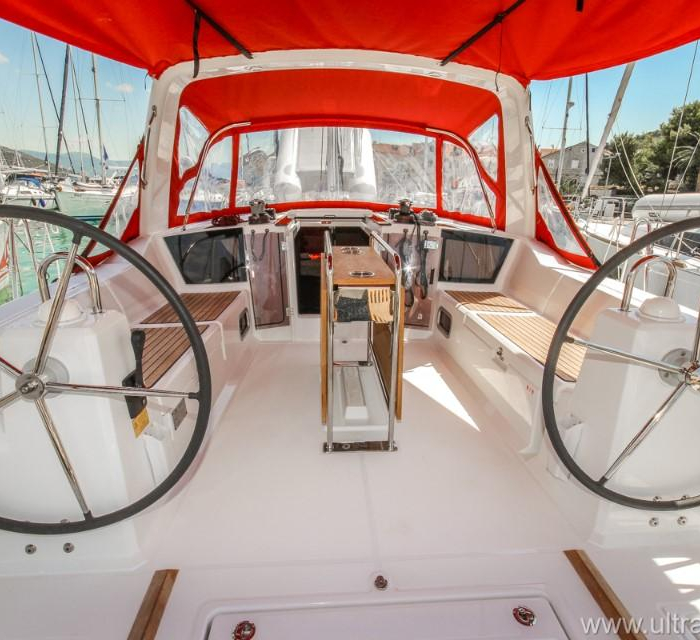 Porterusa | Oceanis 41.1 photo 3