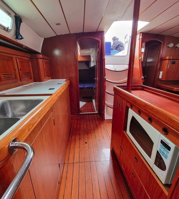 White Lady | Beneteau 50 photo 10