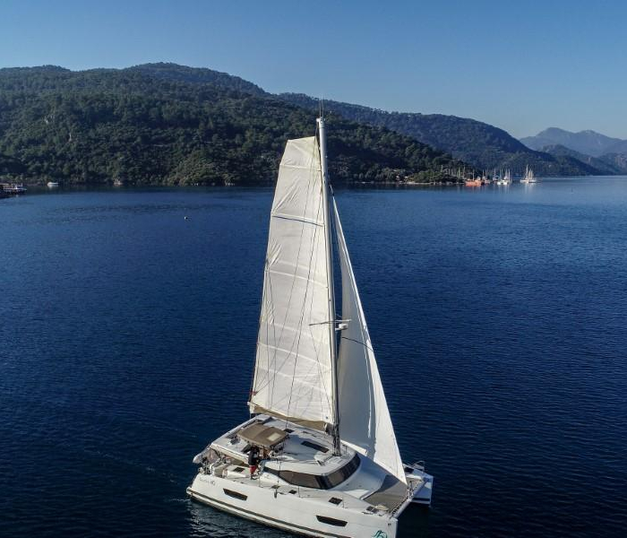 Amber | Lucia 40 photo 17