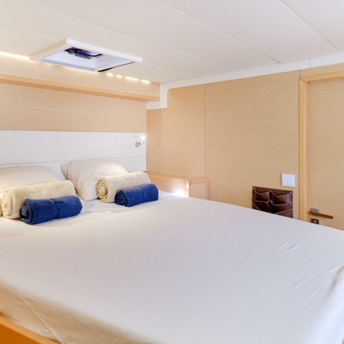 Neptuno | Lagoon 52F photo 28