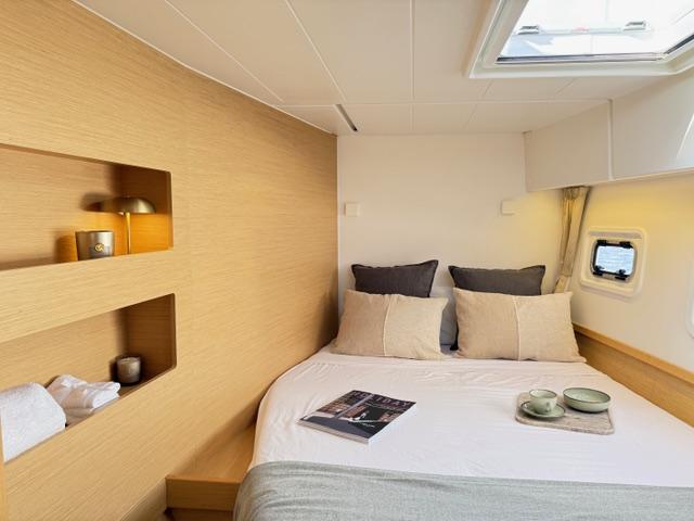 Mares | Lagoon 42 photo 21